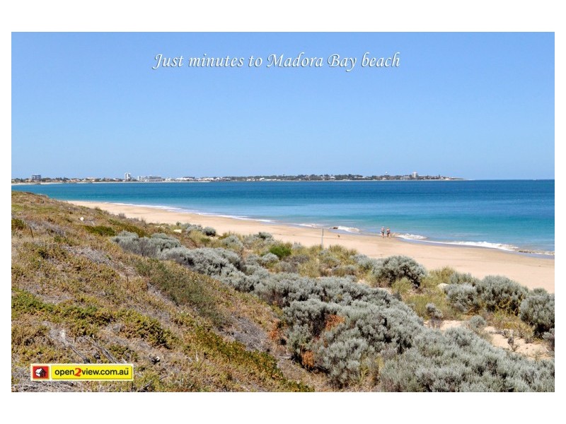 18 Albina Chase, Lakelands WA 6180