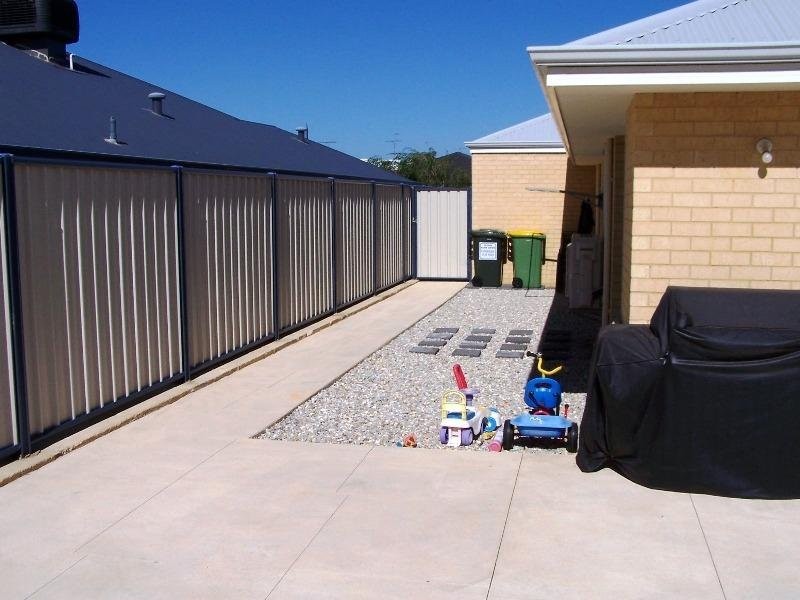 39 Camden Way, Meadow Springs WA 6210