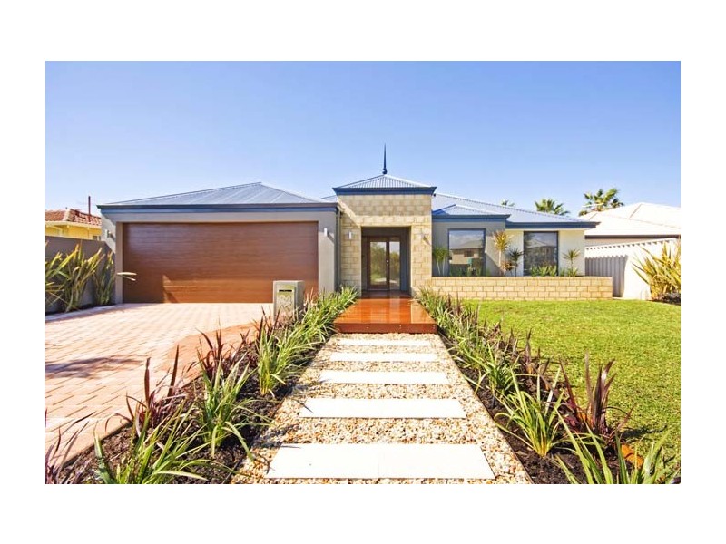 54 Highlander Parade, Rockingham WA 6168