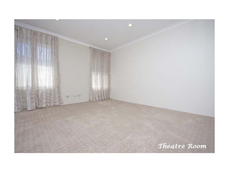 54 Highlander Parade, Rockingham WA 6168