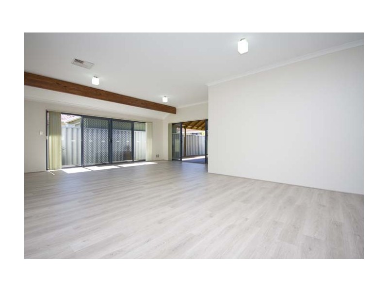 54 Highlander Parade, Rockingham WA 6168