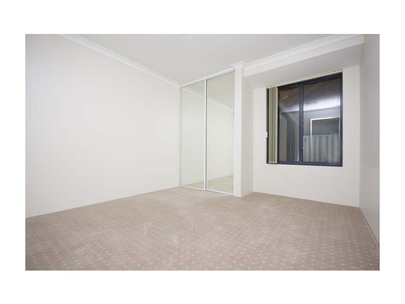 54 Highlander Parade, Rockingham WA 6168