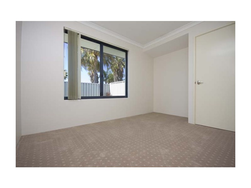 54 Highlander Parade, Rockingham WA 6168