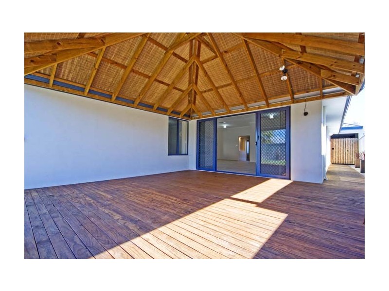 54 Highlander Parade, Rockingham WA 6168