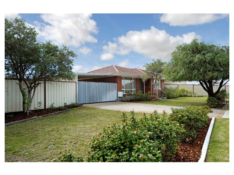 64 Rae Road, Safety Bay WA 6169