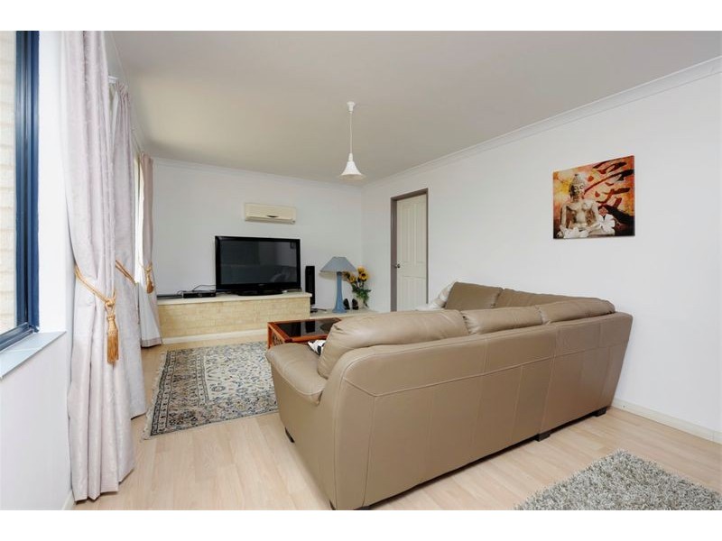 27 Belgravia Terrace, Rockingham WA 6168