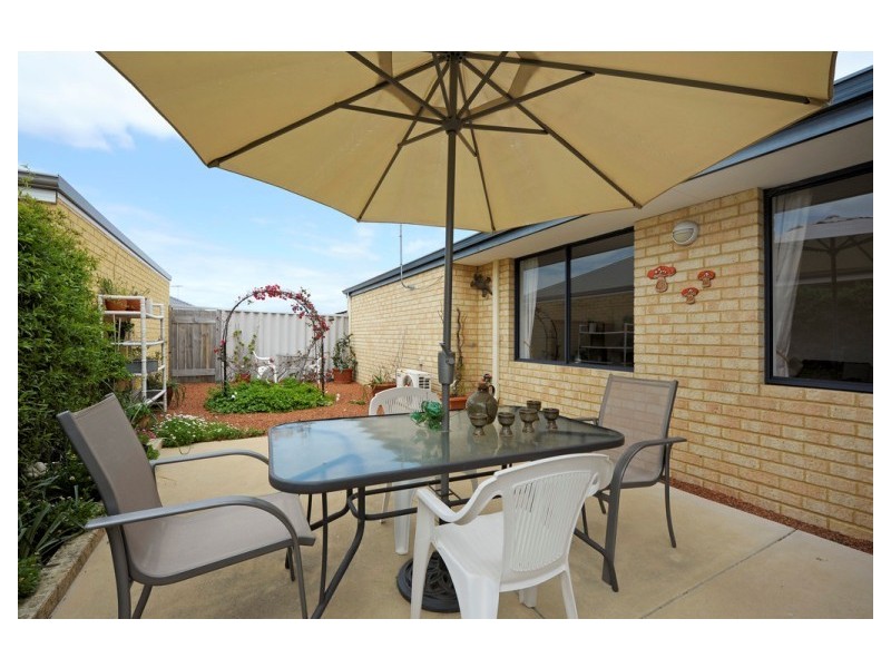 27 Belgravia Terrace, Rockingham WA 6168