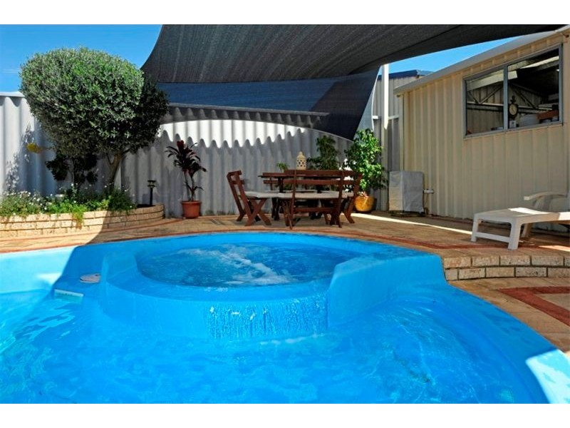 30 ST ETTIENE GARDENS, Port Kennedy WA 6172