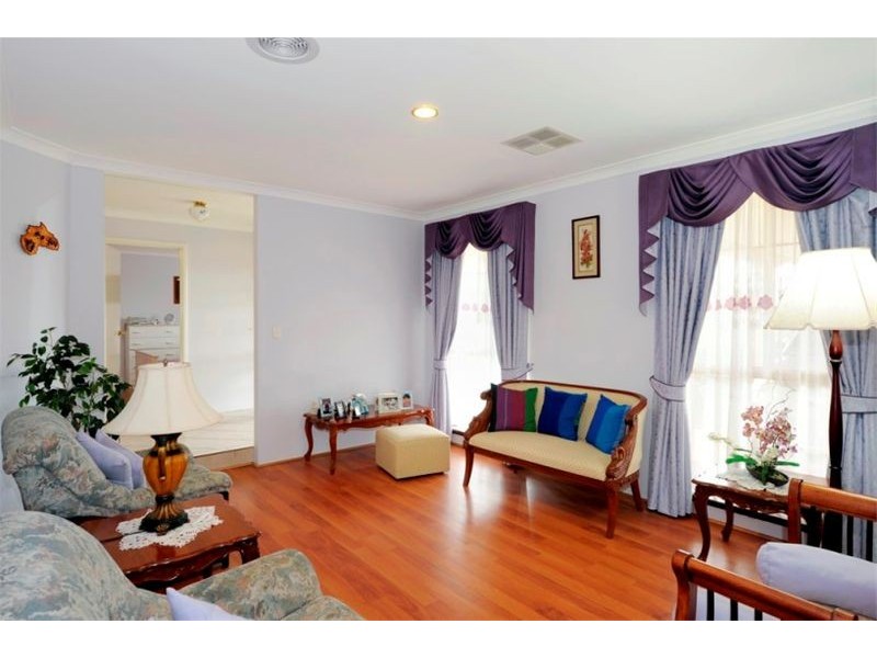 3 Coombs Place, Bateman WA 6150