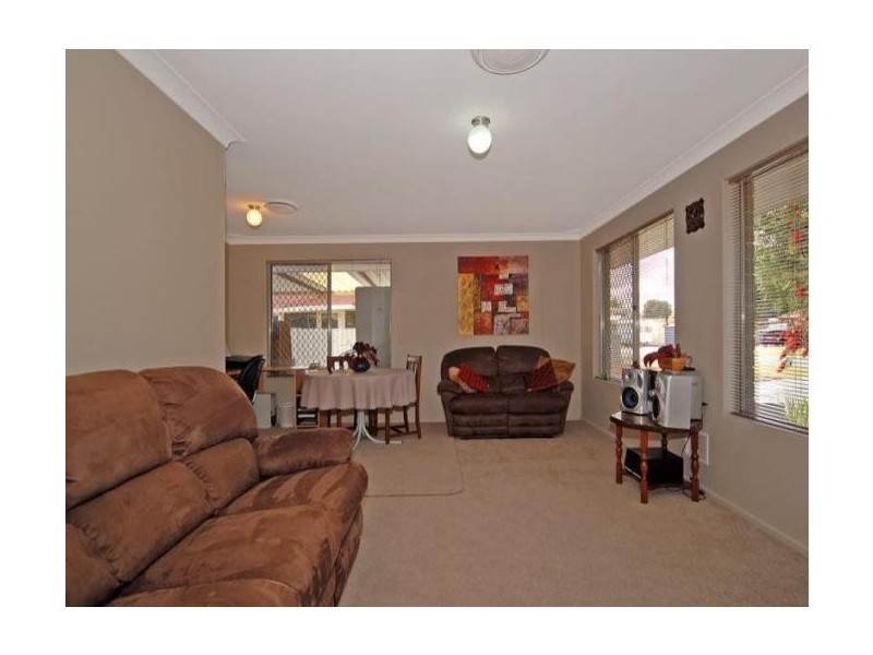 3 Ward Close, Langford WA 6147