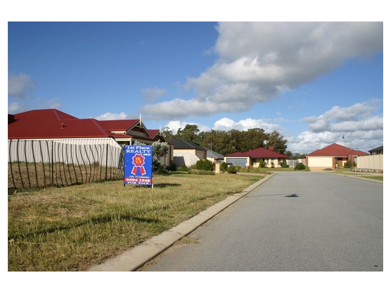 17 Newfound Street, Secret Harbour WA 6173