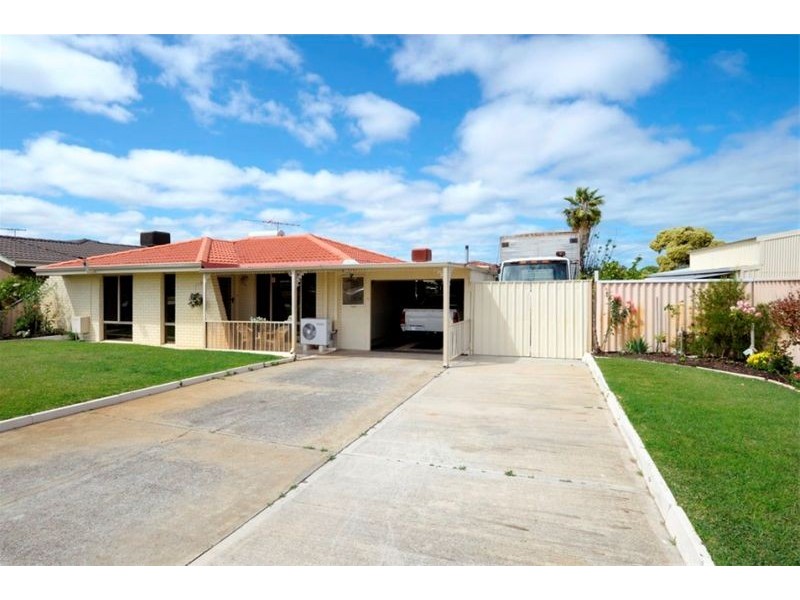 60 Willmott Drive, Cooloongup WA 6168