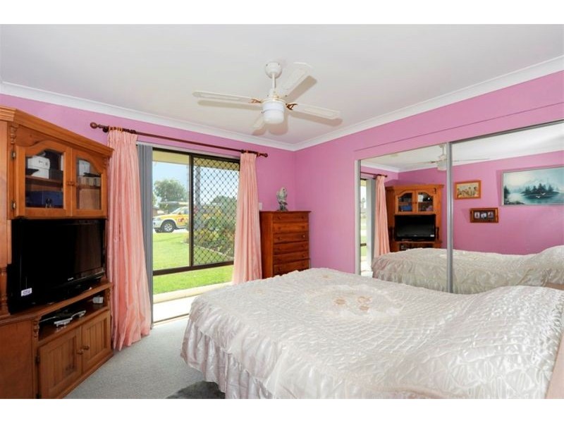 60 Willmott Drive, Cooloongup WA 6168