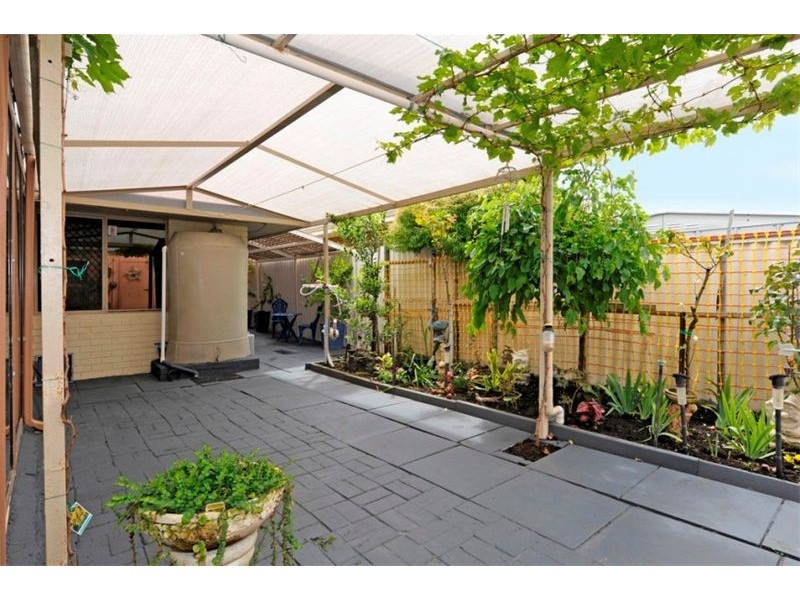 60 Willmott Drive, Cooloongup WA 6168