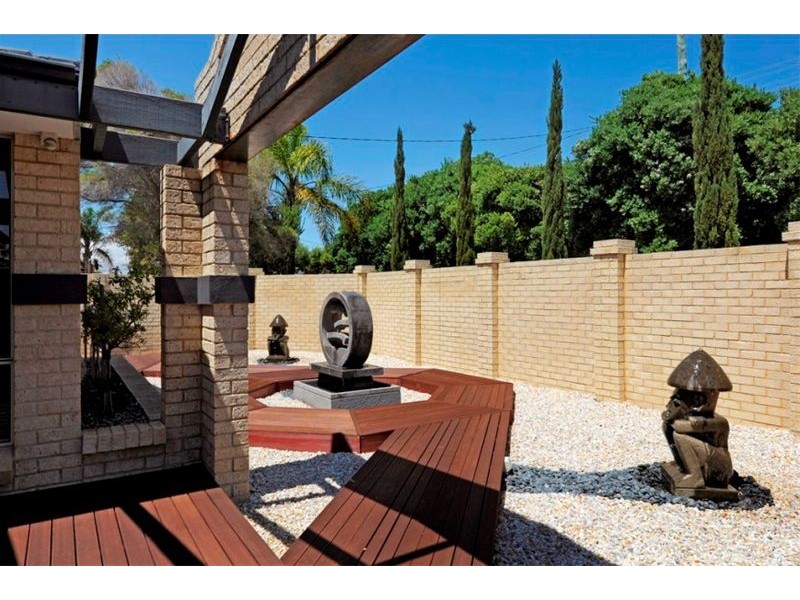 632 Safety Bay Road, Waikiki WA 6169