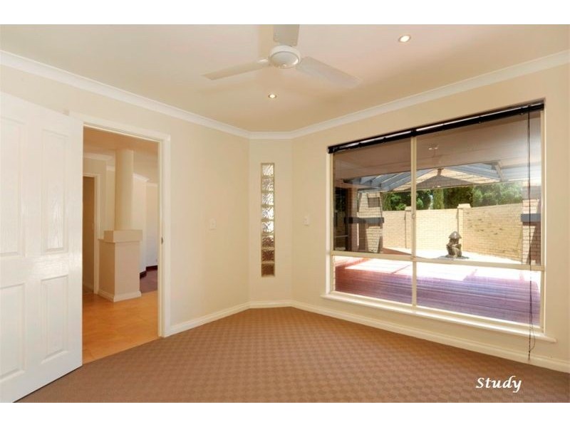 632 Safety Bay Road, Waikiki WA 6169