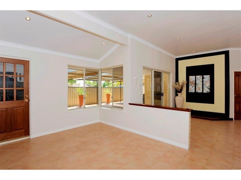 632 Safety Bay Road, Waikiki WA 6169