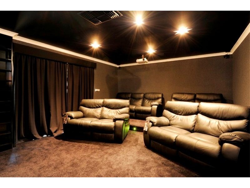 632 Safety Bay Road, Waikiki WA 6169