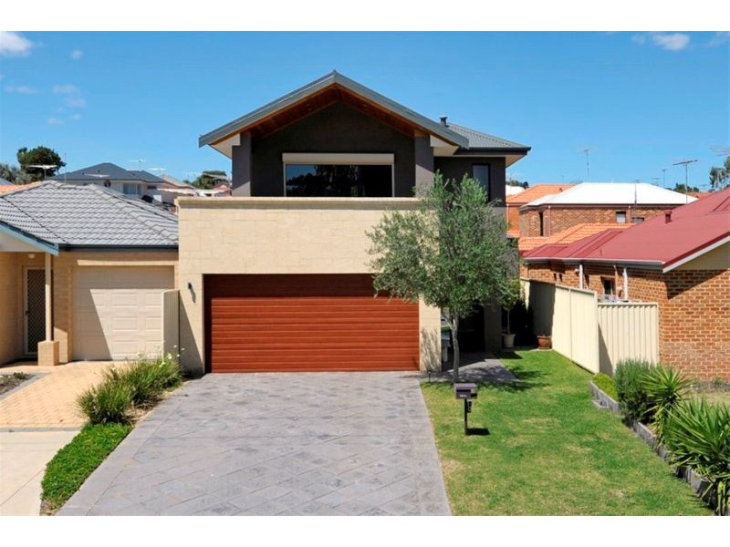 10 Point Walter Road, Bicton WA 6157