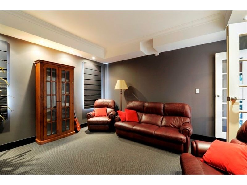 10 Point Walter Road, Bicton WA 6157
