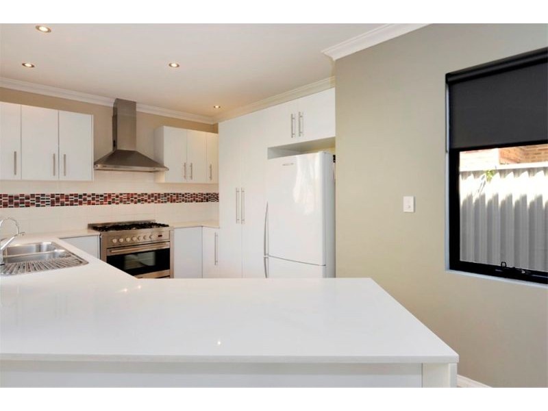 10 Point Walter Road, Bicton WA 6157