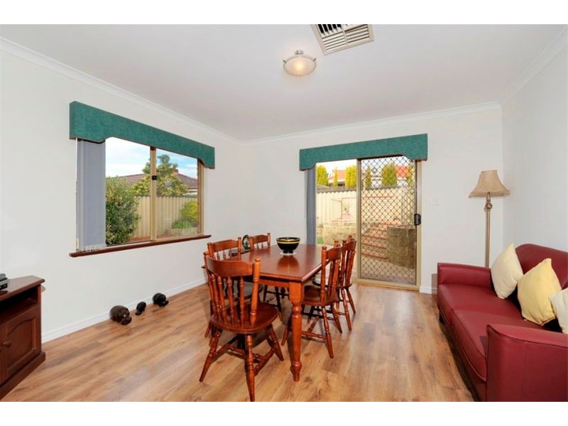 4 Smokewood Place, Leeming WA 6149