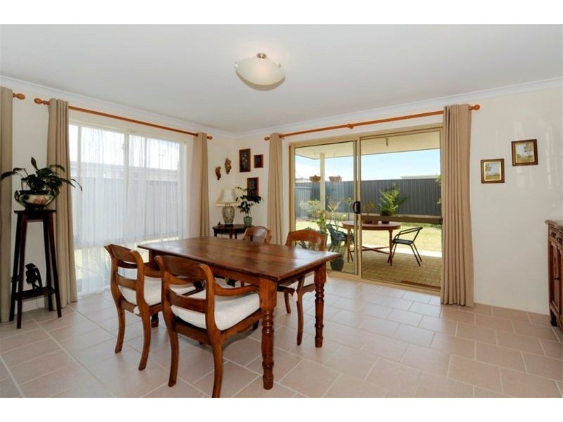 14 Setaria Road, Baldivis WA 6171
