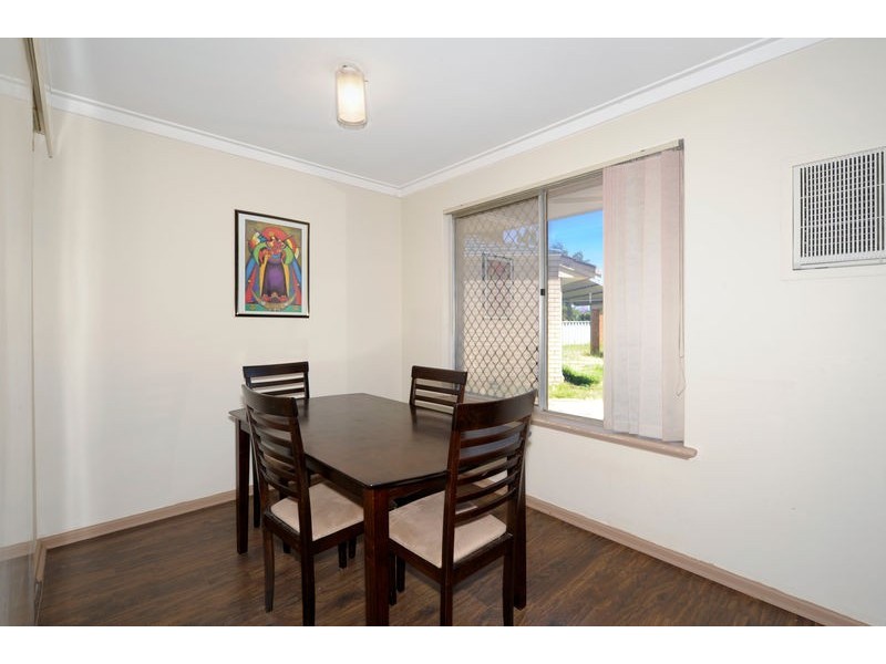 4 / 50-52 Leach Highway, Wilson WA 6107