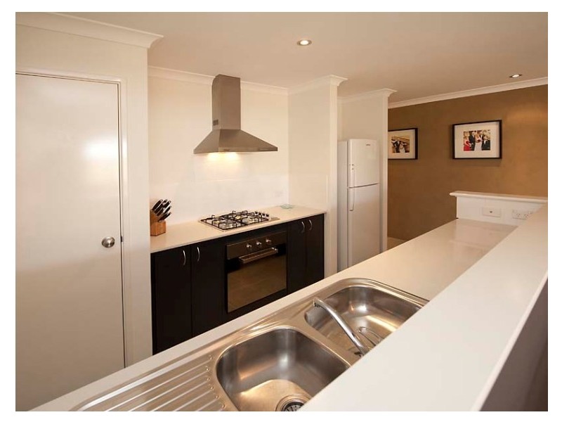 10 Abadan Road, Southern River WA 6110