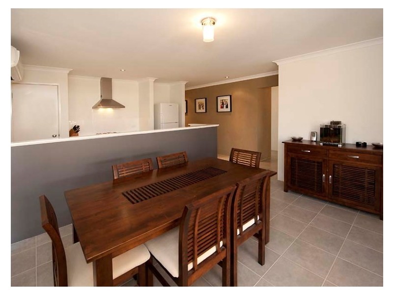 10 Abadan Road, Southern River WA 6110