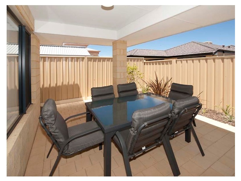 10 Abadan Road, Southern River WA 6110