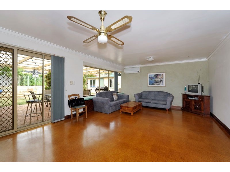 11 Emile Court, North Lake WA 6163