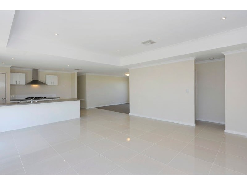16 Zenith Turn, Baldivis WA 6171