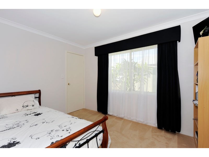 18 Waterview Parade, Southern River WA 6110