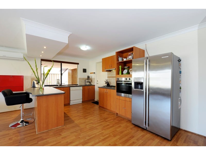 29 Seawind Drive, Rockingham WA 6168