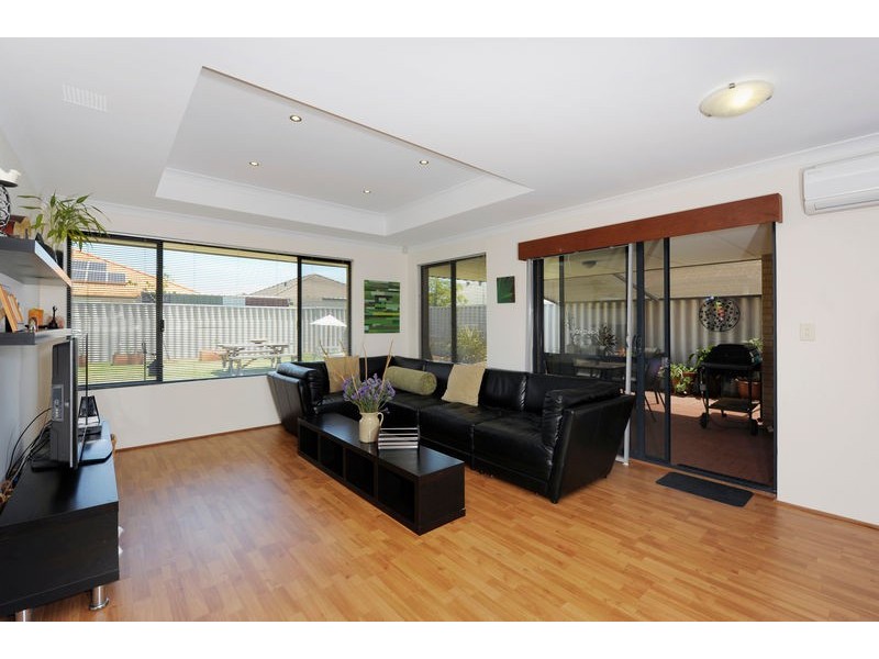 29 Seawind Drive, Rockingham WA 6168