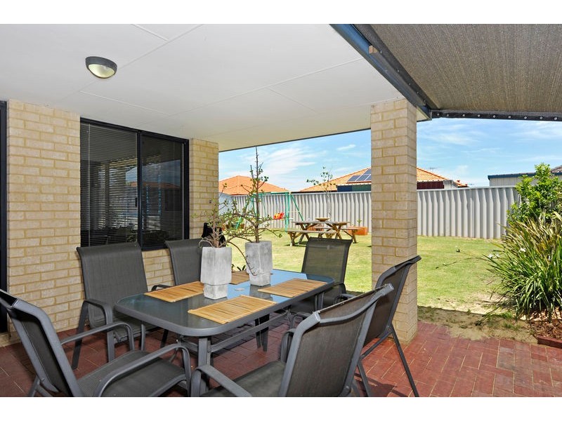 29 Seawind Drive, Rockingham WA 6168