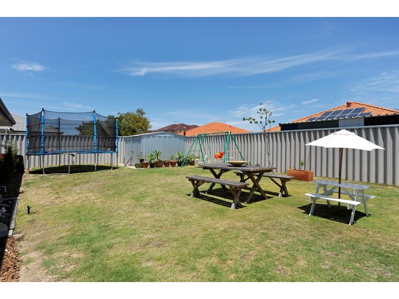 29 Seawind Drive, Rockingham WA 6168