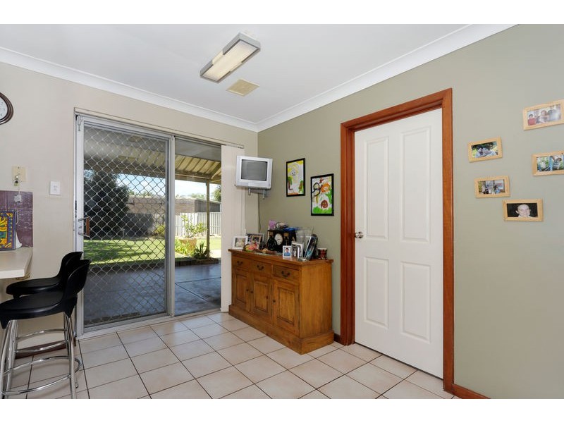 10 Orberry Place, Thornlie WA 6108