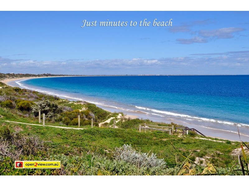 27 Minilya Loop, Warnbro WA 6169