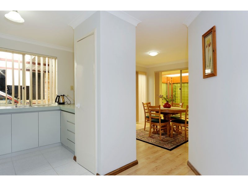 8 / 12 Dowling Street, Rockingham WA 6168