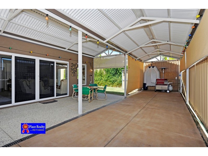 4 Cuthbert Street, Canning Vale WA 6155