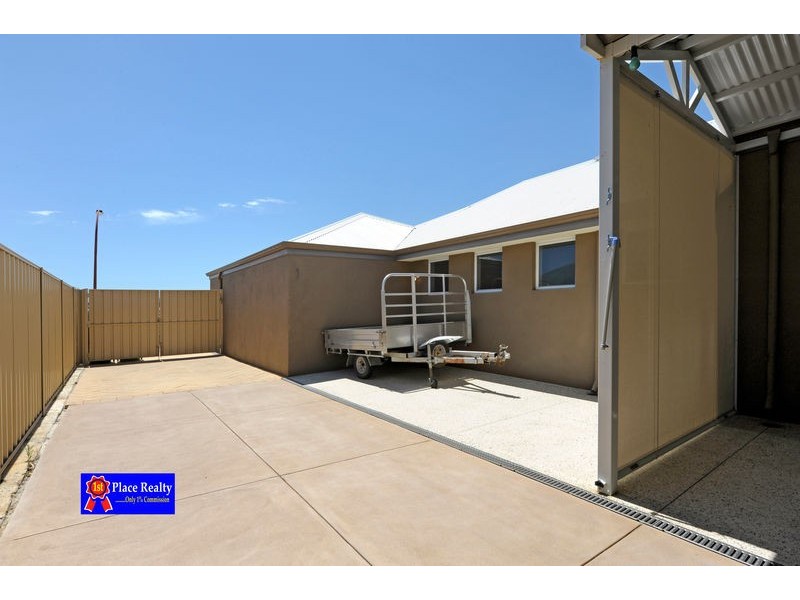 4 Cuthbert Street, Canning Vale WA 6155