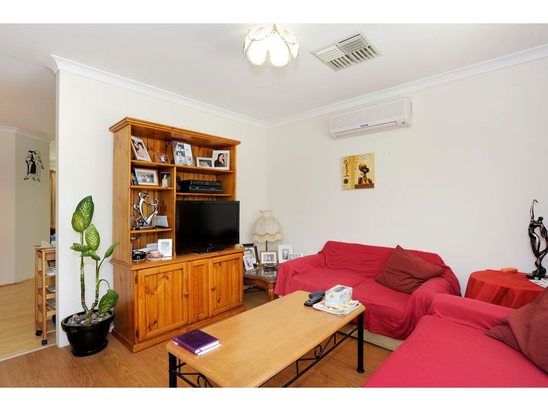 12 Jersey Way, Waikiki WA 6169