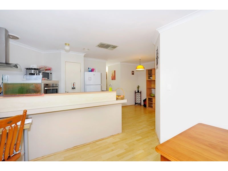 12 Jersey Way, Waikiki WA 6169