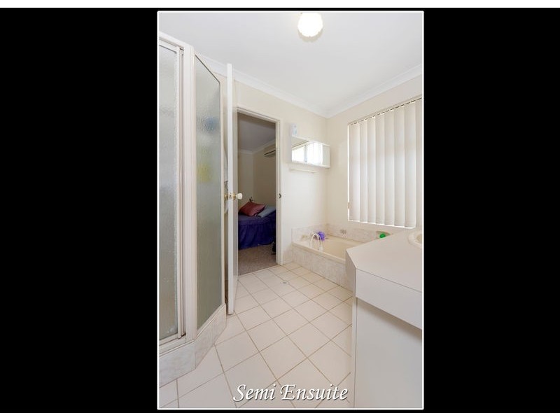 12 Jersey Way, Waikiki WA 6169