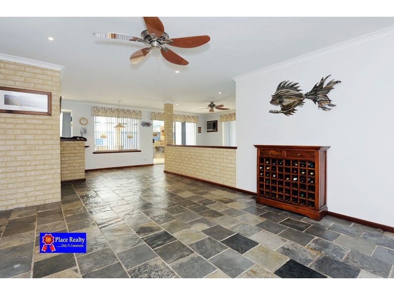 8 Kingsbridge Road, Warnbro WA 6169