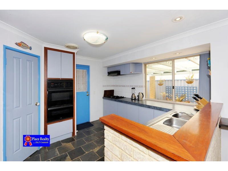 8 Kingsbridge Road, Warnbro WA 6169