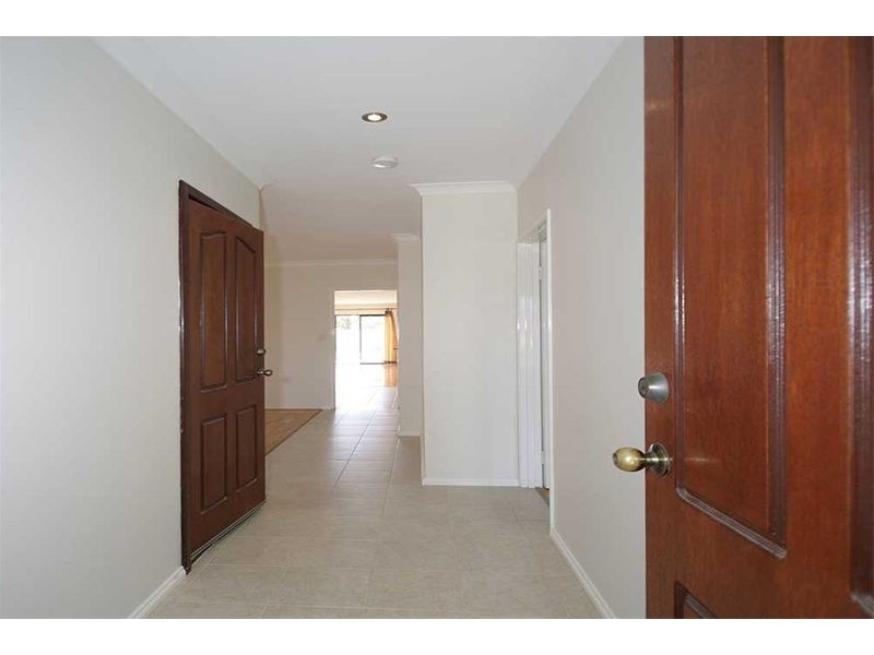 23 Harfoot Street, Willagee WA 6156