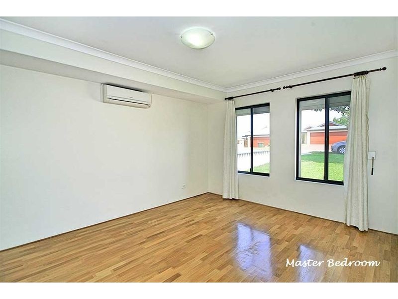 23 Harfoot Street, Willagee WA 6156